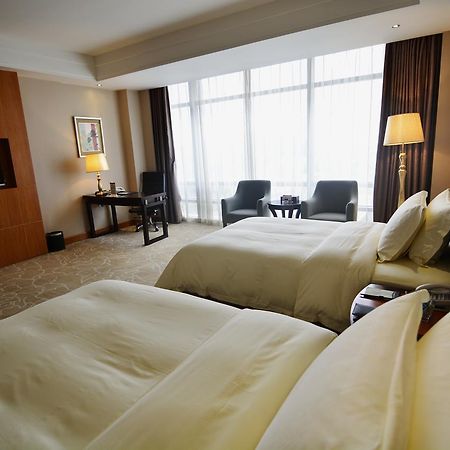 Nanhai Jiayi International Hotel Фошань Екстер'єр фото